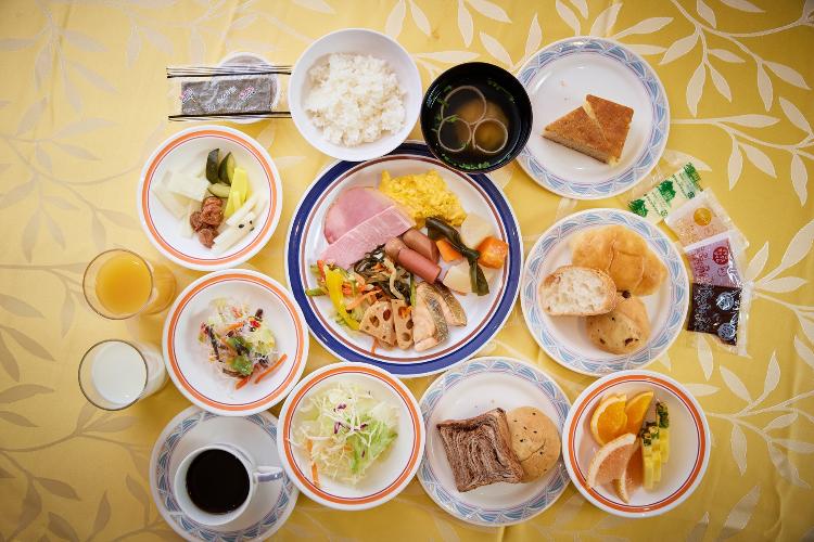 朝食一例