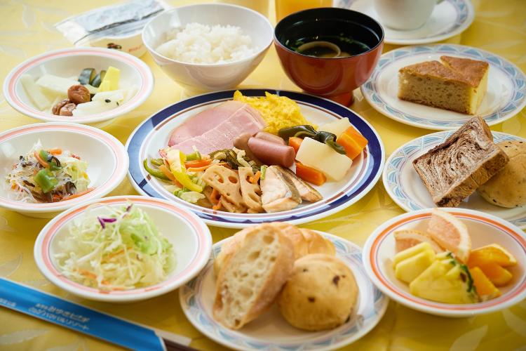朝食一例