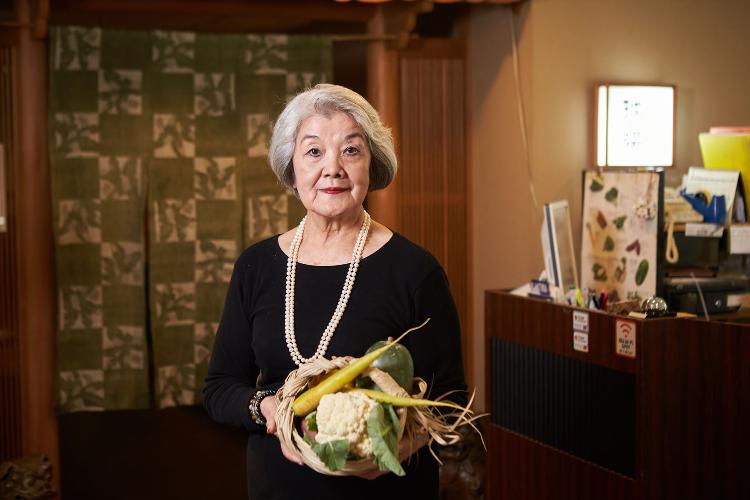 女将　金城幸子