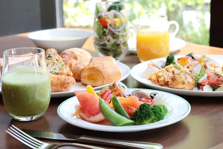 朝食ビュッフェ盛り付け（イメージ）
