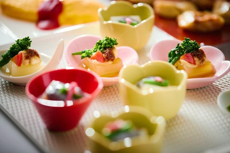 朝食ビュッフェ　イメージ