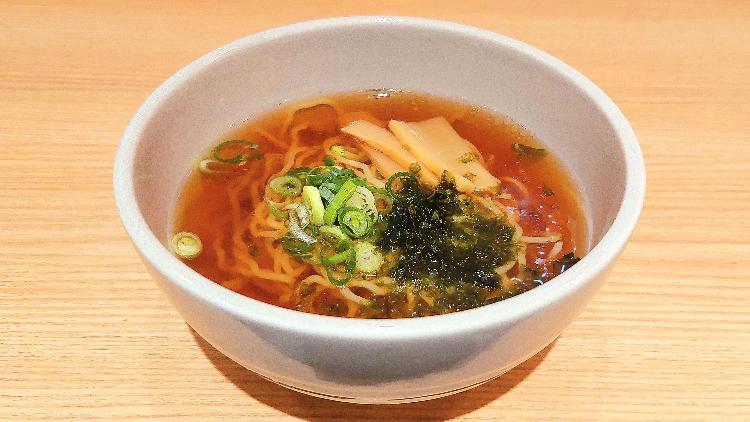 夜鳴きそば(1階レストラン、21:30~23:00)