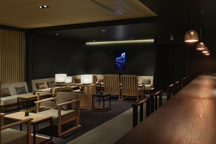 カフェ＆バー「TEA ＆ BAR」内観イメージ