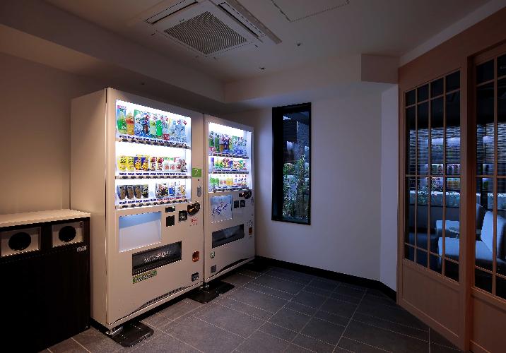 【館内設備 | ホテル1階】自動販売機