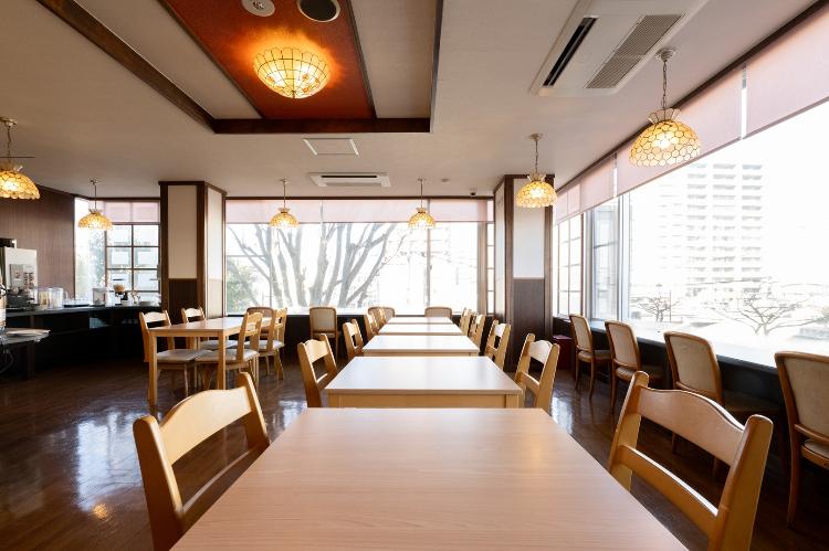 朝食会場