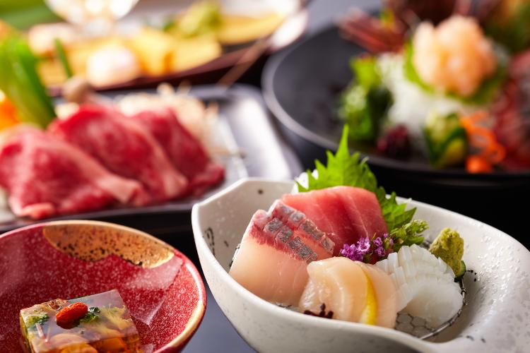 山海の幸を愉しむ会席料理