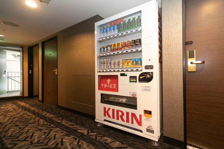 自動販売機：1階と6階と11階にご準備しております。