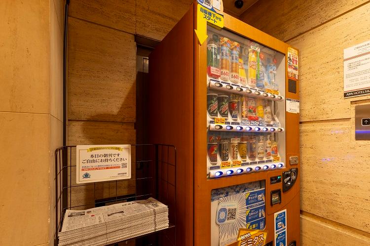 自動販売機(ソフトドリンク)（1階　エレベーター降りられてすぐ右側にございます。）