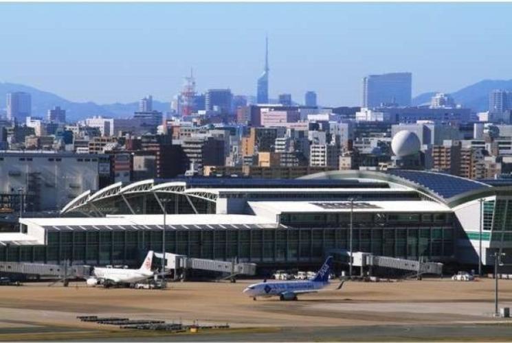 福岡空港　写真提供：福岡市
