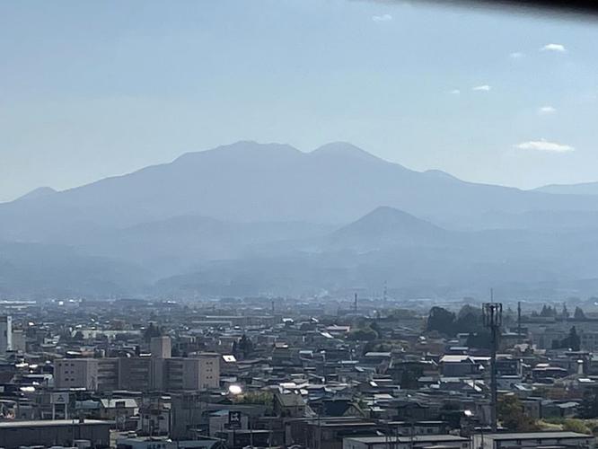 八甲田連峰／南側