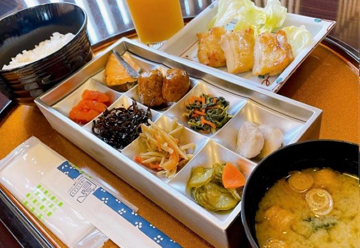 朝食（和定食）<BR>前日までの予約制となります