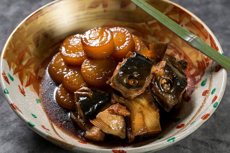 ・冬ビュッフェ：鰤大根
