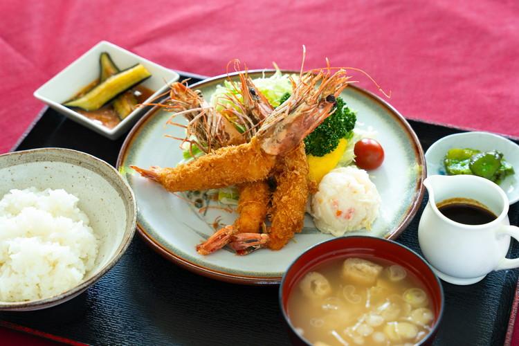 プラン用夕食セット（一例）食事付プラン以外のお客様もオーダーできます
