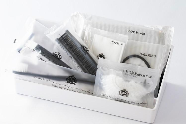 環境に配慮した素材を使用したハイグレードアメニティセット(シングル利用）。
