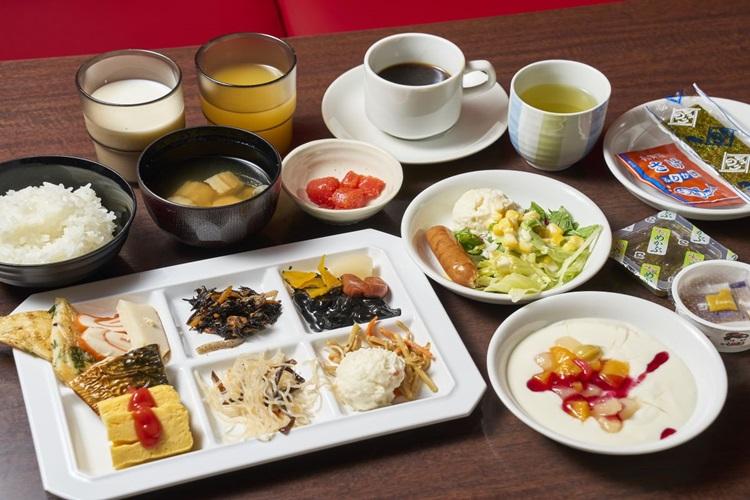 朝食バイキング例