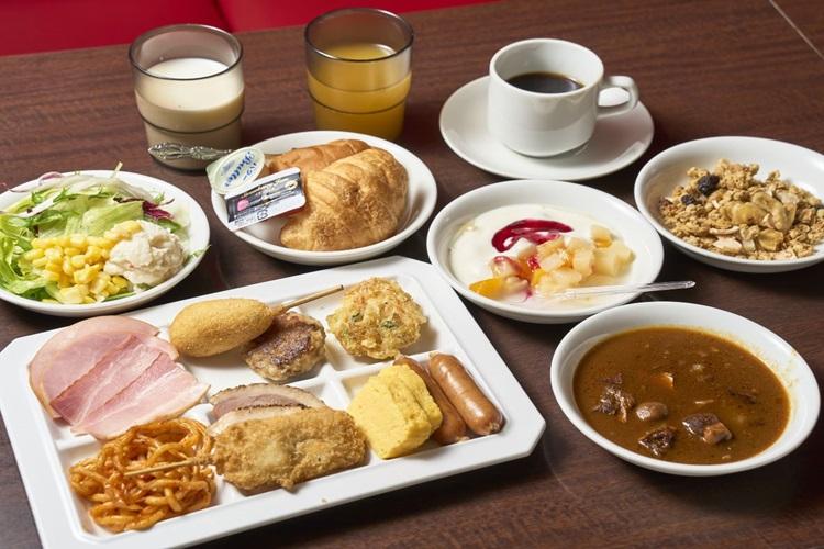 朝食バイキング例