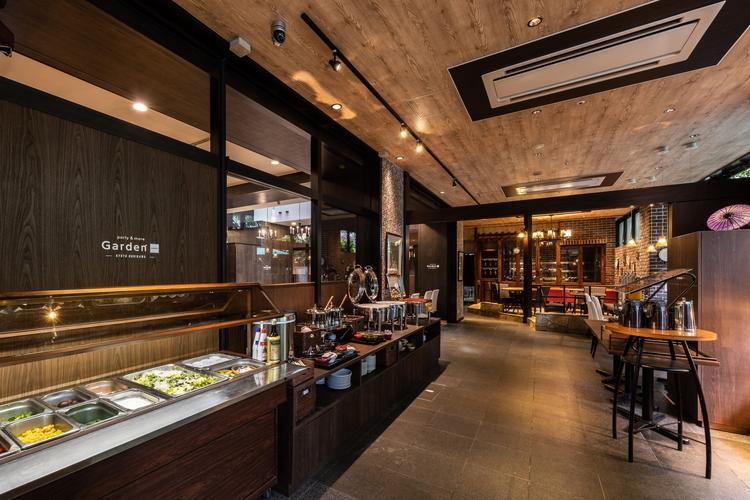 レストラン　店内