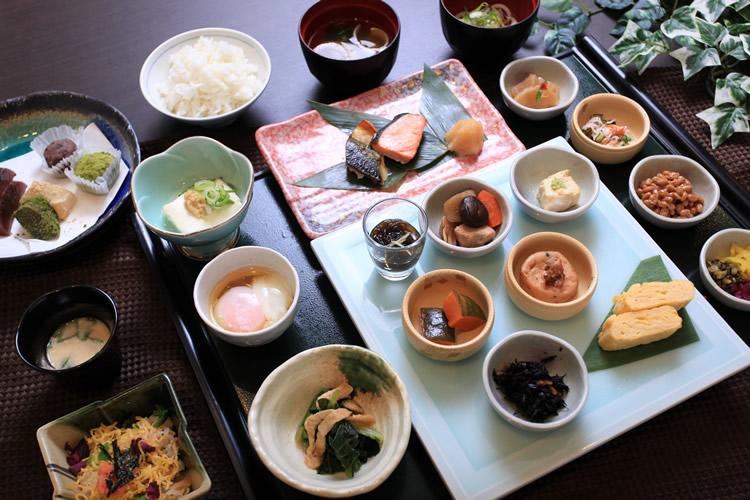 朝食バイキングイメージ