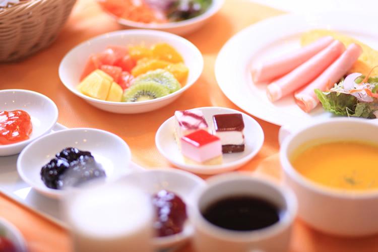 朝食バイキングイメージ