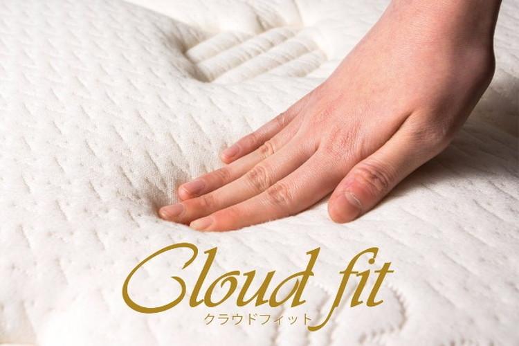 オリジナルベッド「Cloud Fit（クラウドフィット）」