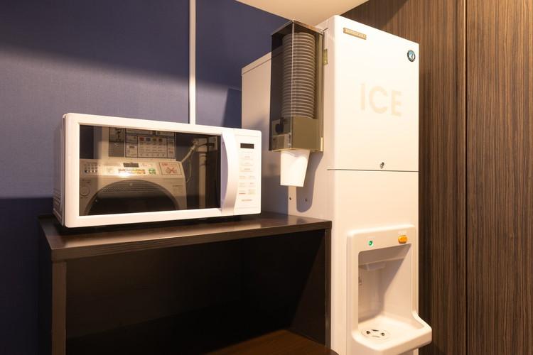 ■館内2Fに電子レンジ・製氷機をご用意。