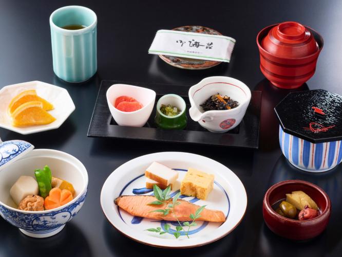 ≪ご朝食（和食一例）≫和食または洋食のセットメニューからお選びいただけます。
