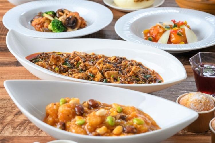 【ディナーブッフェ】<BR>料理一例：海老のチリソース・四川麻婆豆腐（イメージ）