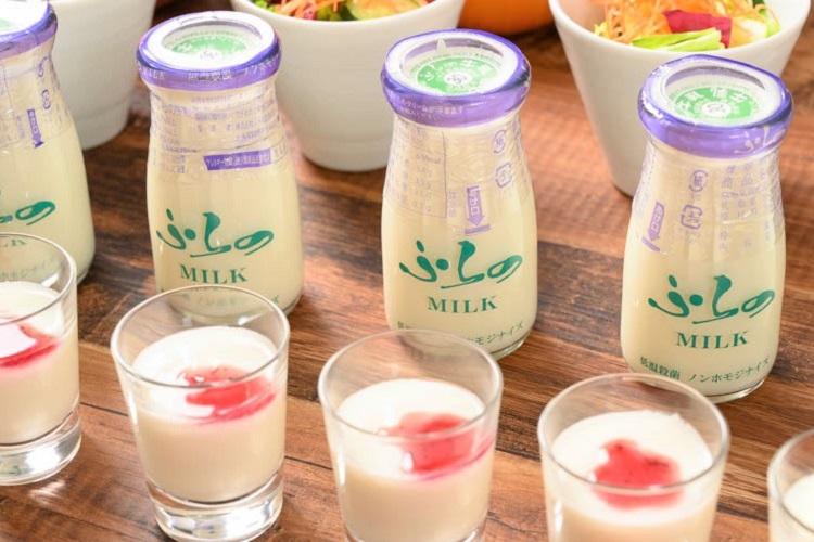 【朝食ブッフェ】<BR>料理一例：ふらの牛乳