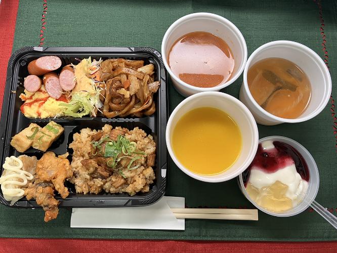 朝食