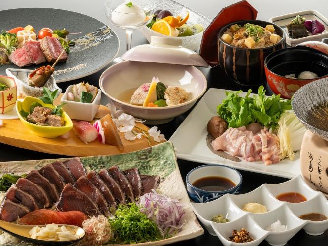 【旬彩物語／春風コース】鰹の藁焼きタタキ7種味比べ付き！土佐黒牛ローストや乙女鯛の春野菜餡掛けなど