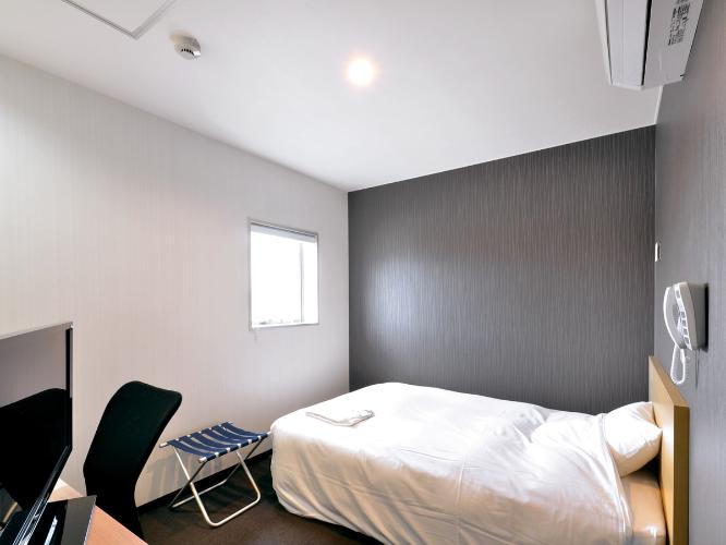 【洋室シングル】2018年8月にリニューアルされたシングルルームです。