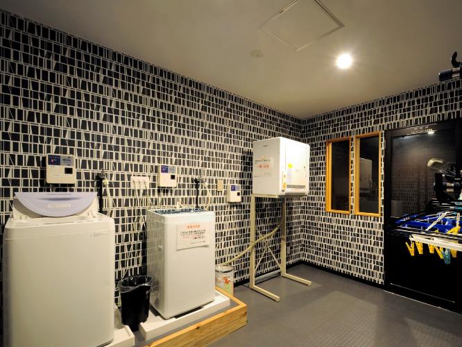 【コインランドリー】洗濯乾燥機もございます。ご自由にご利用ください。