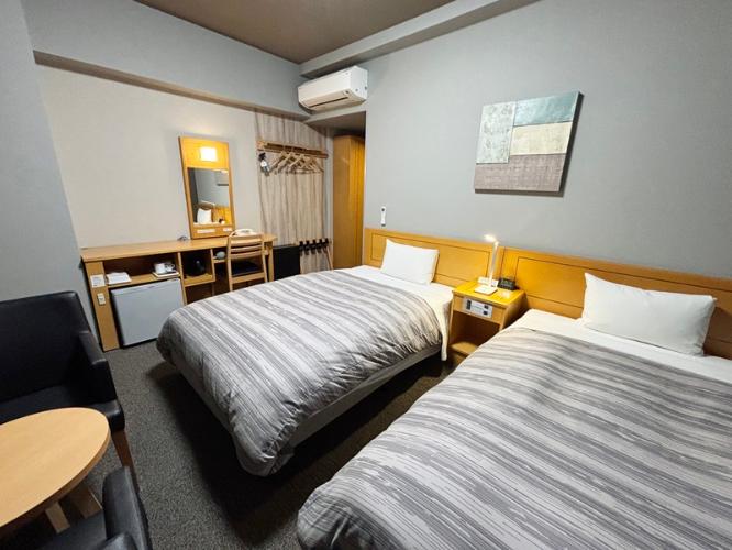 ツインルーム　☆全客室リニューアル☆　カーペット張替えにより落ち着いた雰囲気のお部屋でカップル・夫婦で快適ステイ♪