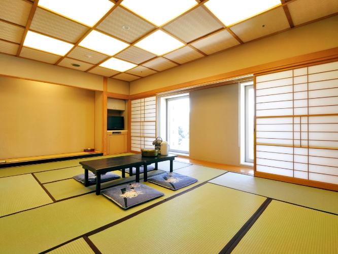 【和室12畳】足を伸ばしておくつろぎください