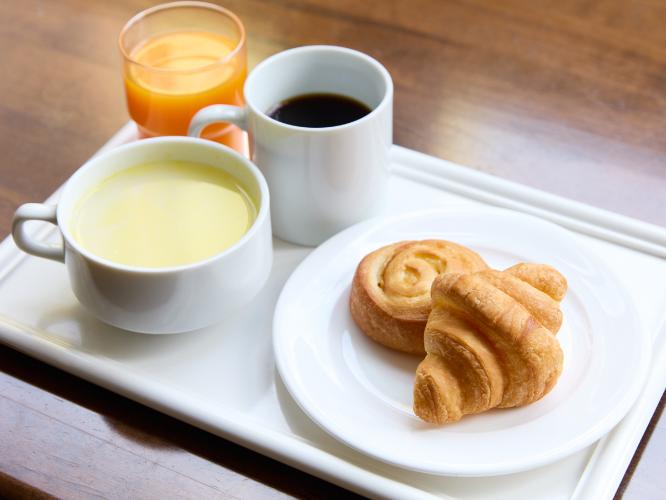 簡単な軽食をご用意しております。どうぞご利用ください♪