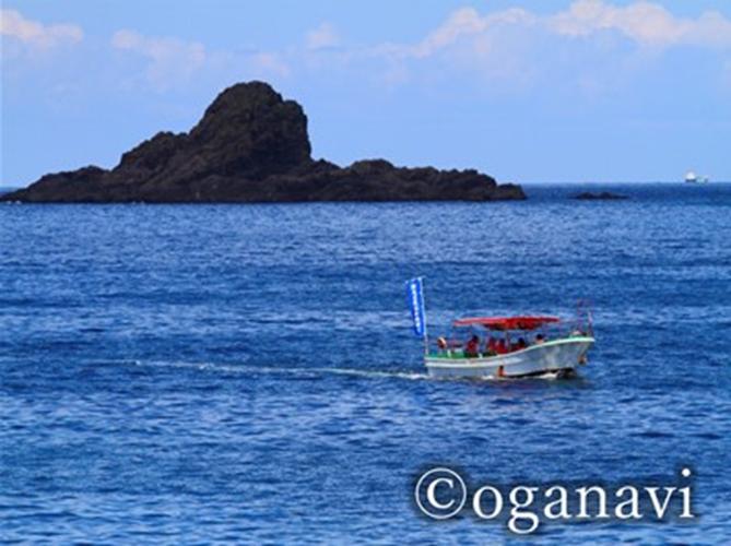 観光地　男鹿海上遊覧船