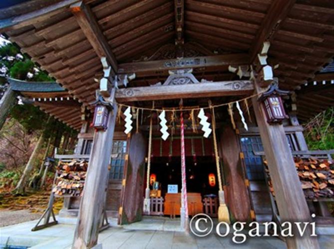 観光地　真山神社