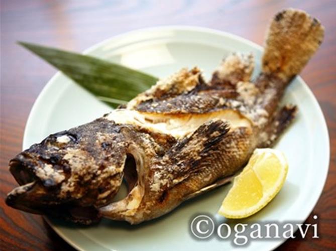 グルメ　男鹿産クロソイの塩焼き