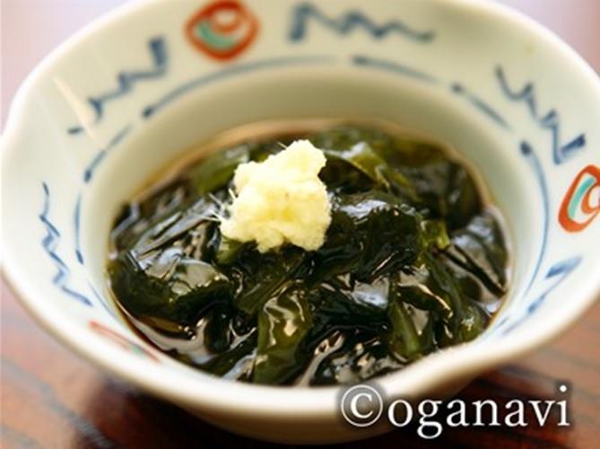 グルメ　とろとろワカメ