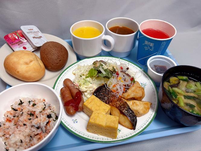 朝食