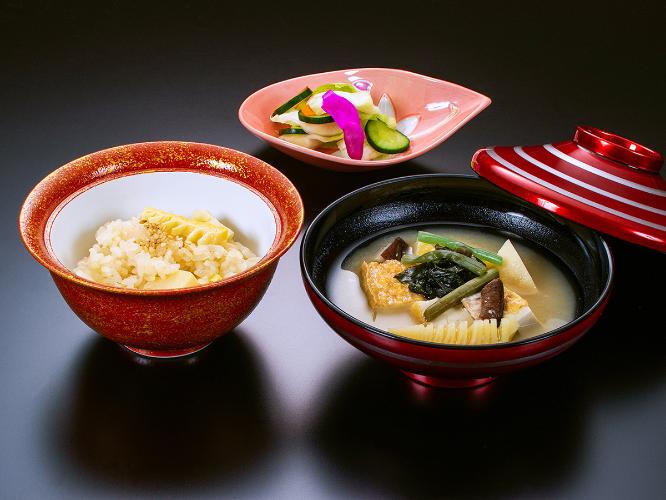 【季節の会席料理】旬の筍炊込みごはんと湯田川孟宗汁（2025年5月末迄）