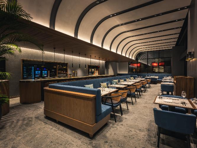 Anchor Grill Yokohama（1階）