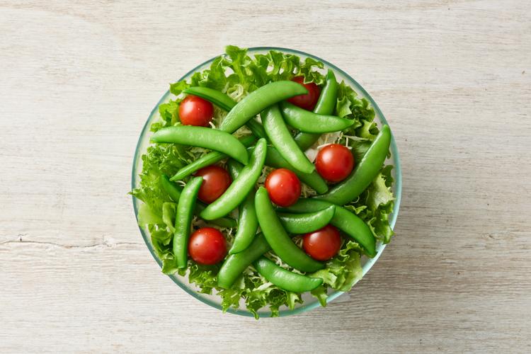 【スナップエンドウのサラダ】みずみずしくシャキシャキ食感が楽しめる、春の食べ応え野菜