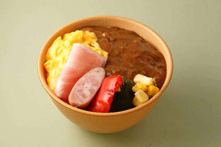 オムカレー丼