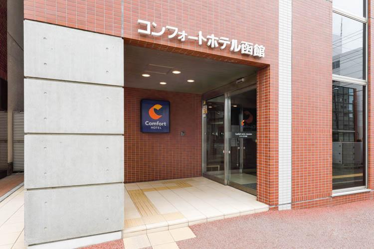 ホテルエントランス