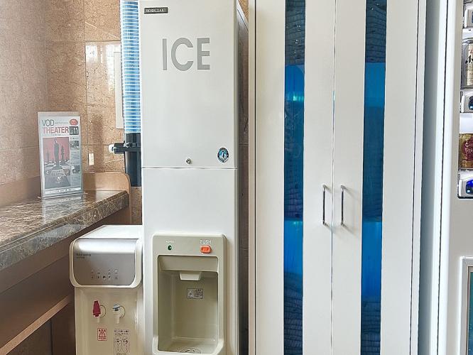 ガウン棚・製氷機・ウォーターサーバー