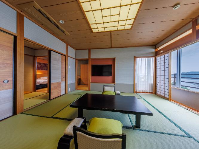 嬉春亭わたつみの章　天空露天風呂付和洋室〈本間〉