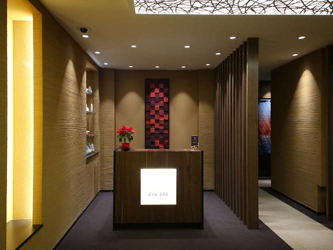 【AYA SPA】1階に受付がございます。