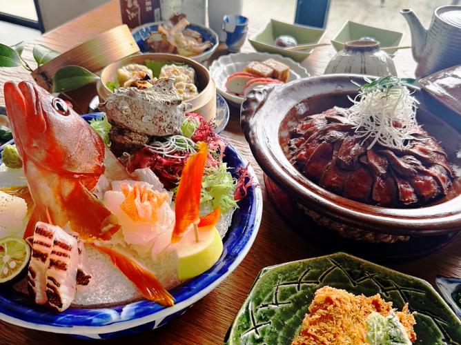 基本プラン：五島の海の幸×山の幸プラン （お料理例）五島灘の旬の魚と島の幸をご賞味ください。