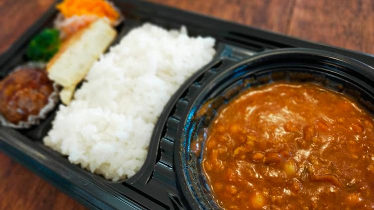 6種の野菜を使ったキーマカレーセット